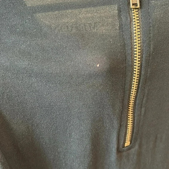 Merona Navy Top Sleeveless V Neck - Picture 4 of 5